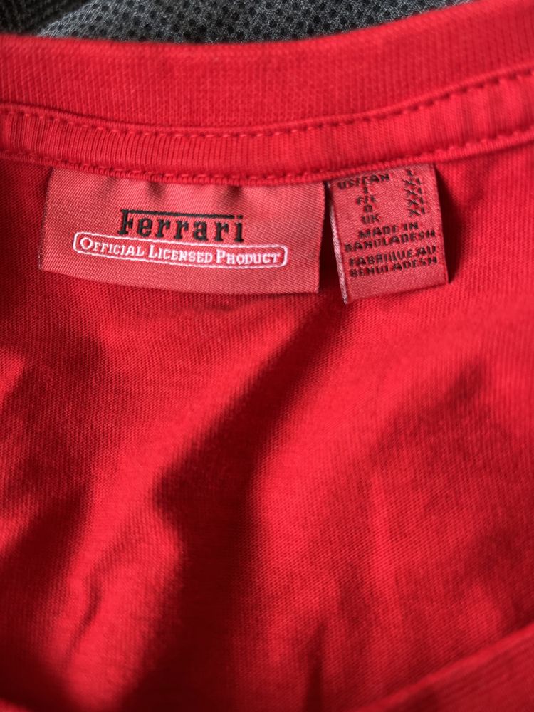 Tricou Ferrari , autentic , nou