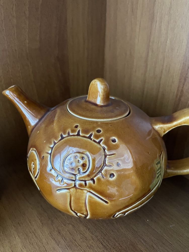 Чайник фарфоровый