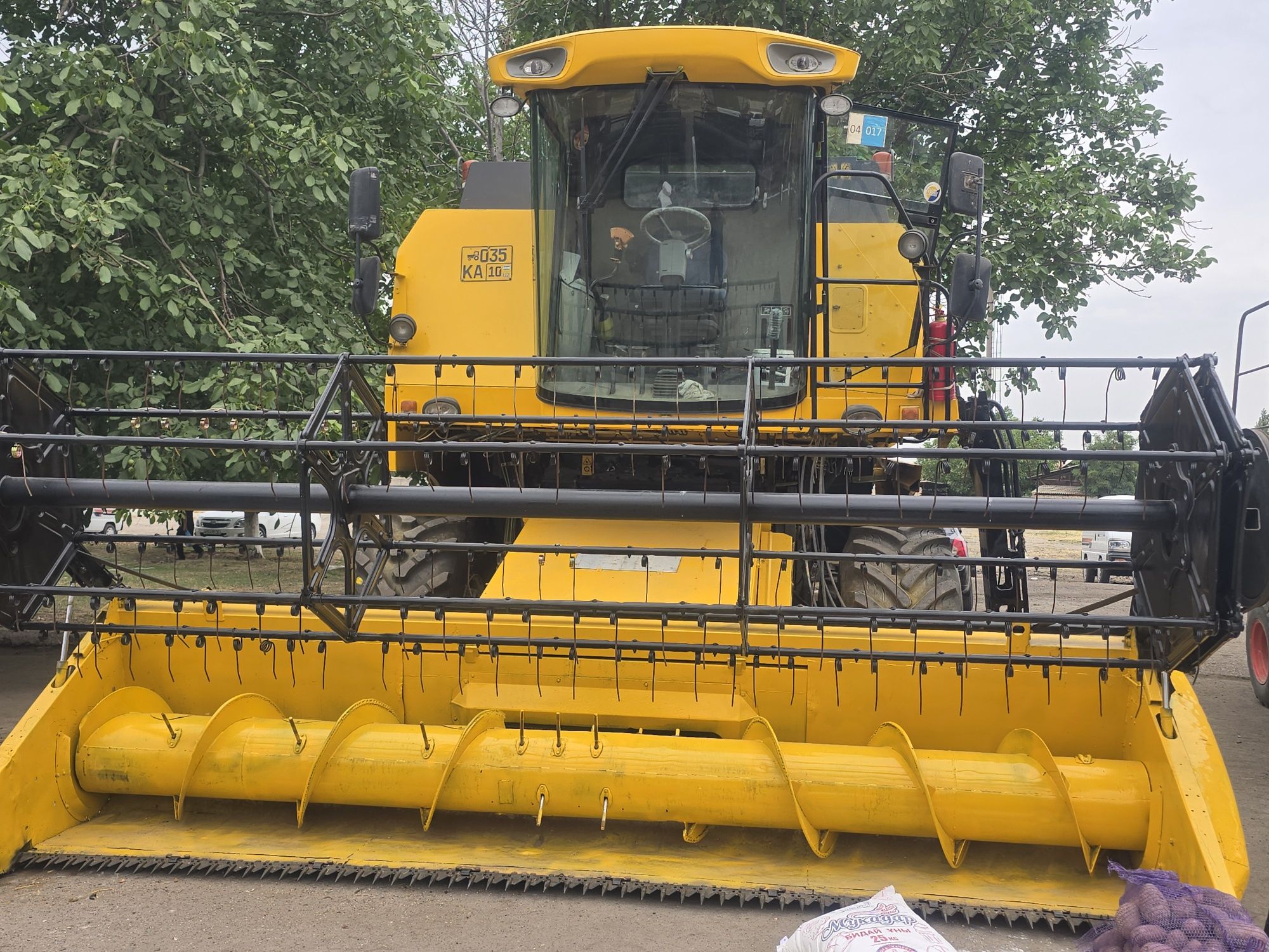 Комбайн New Hollonb TC 50 60