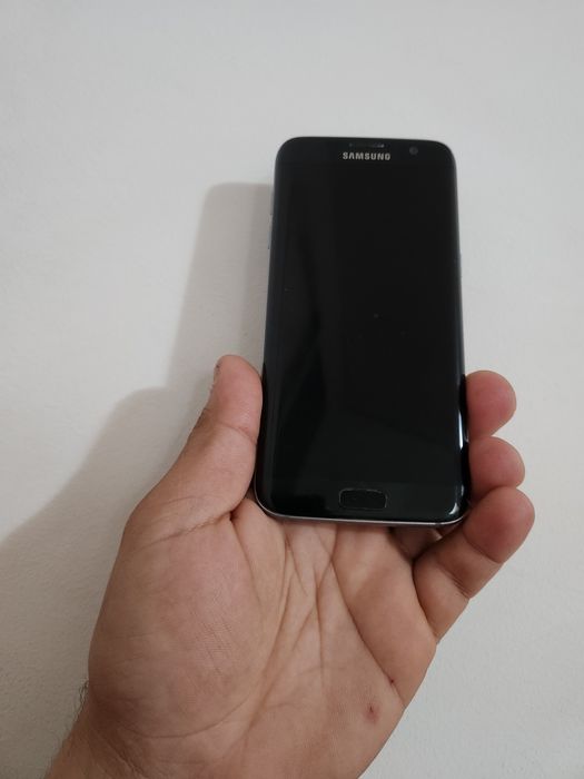 Vând telefon Samsung s7 erge