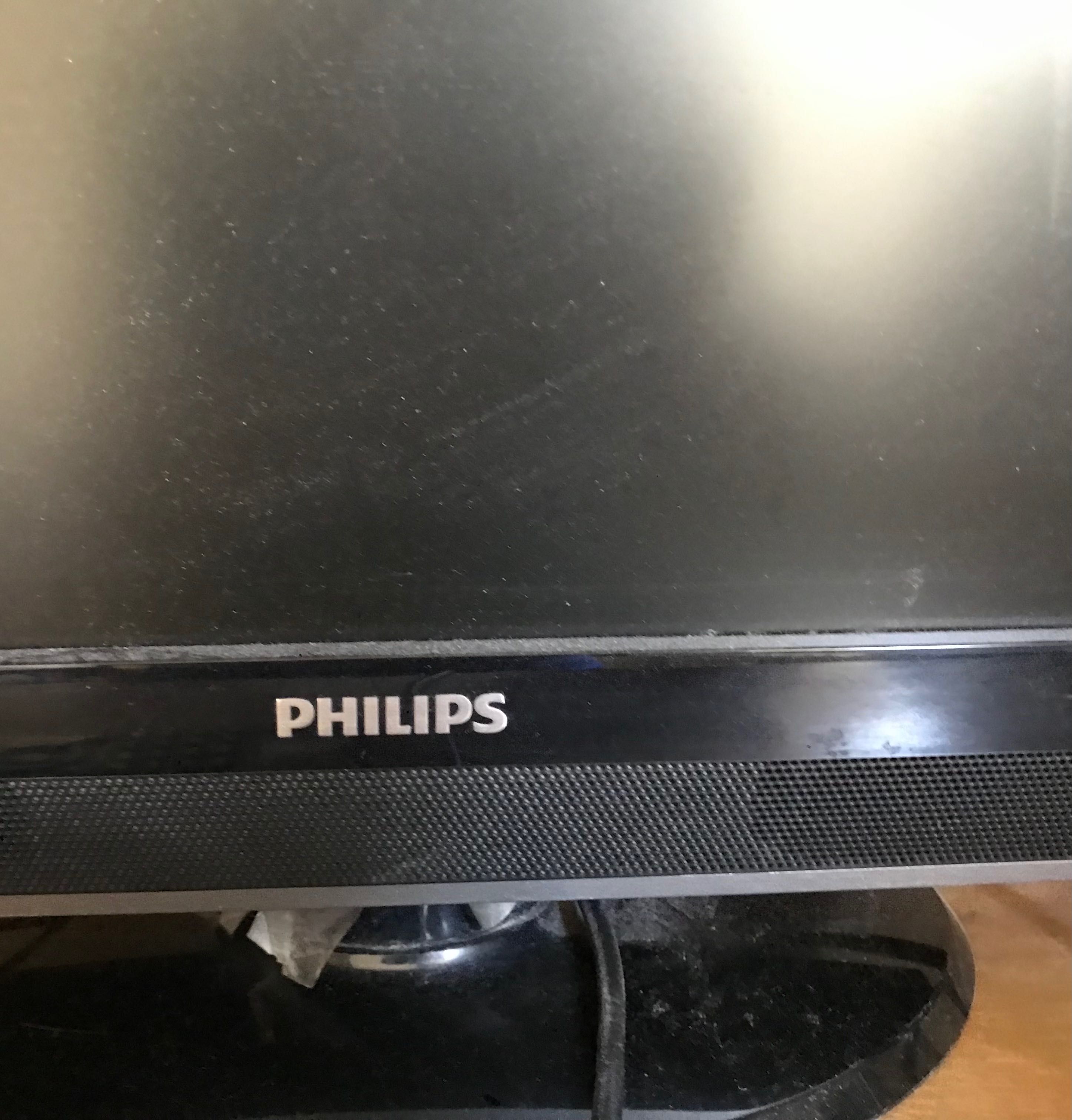 Телевизор Philips 28/48 екран
