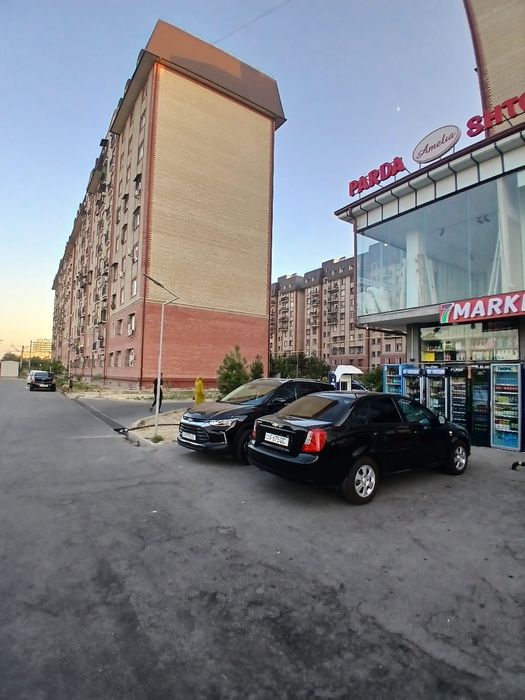 Ijaraga quyamiz.Qizlarni