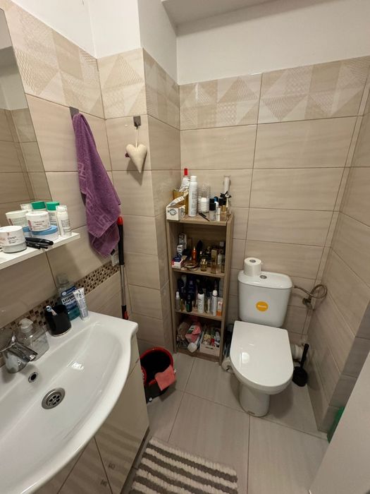 Apartament cu 2 camere!