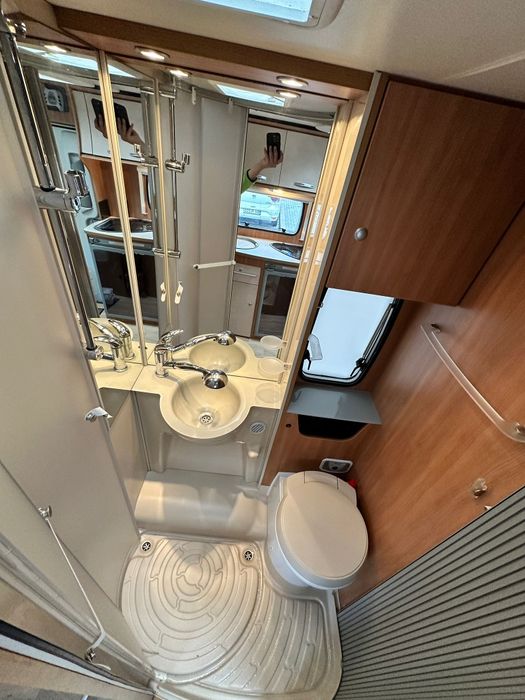 Autorulota Camper, Challenger Genesis 42,Aer condiționat