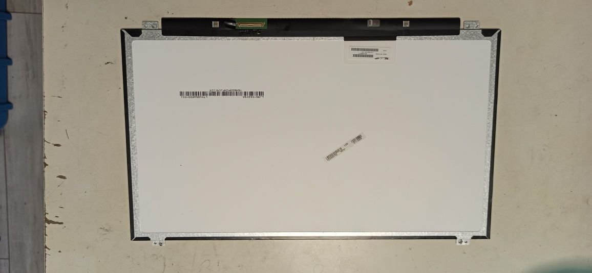 Dezmembrez laptop Toshiba Satellite S50-B-15T