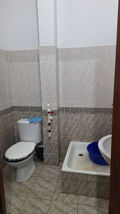 Mirmirondan 2 xonali kvartira sotiladi narxi 70 mln so'm