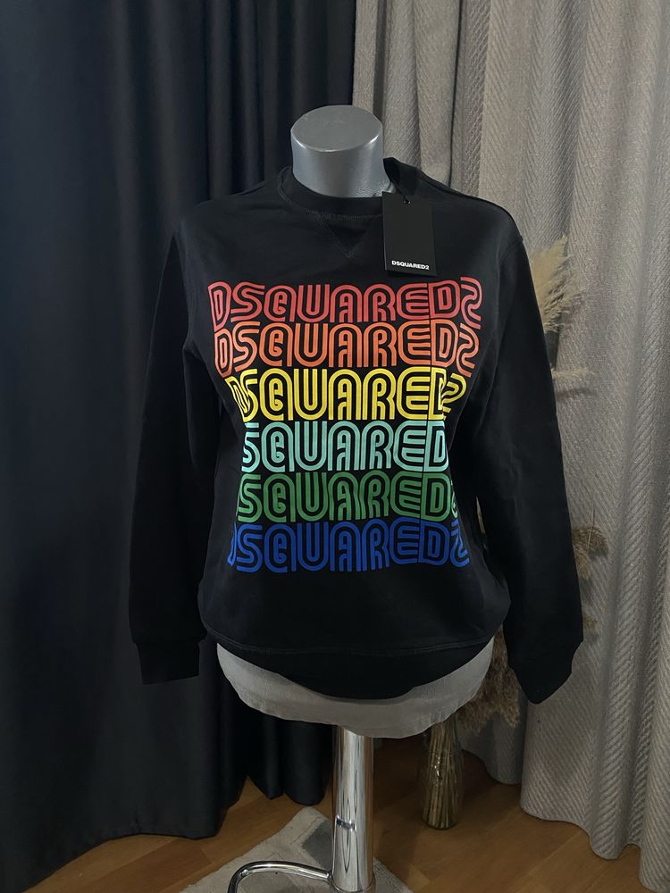 Блуза на Dsquared2