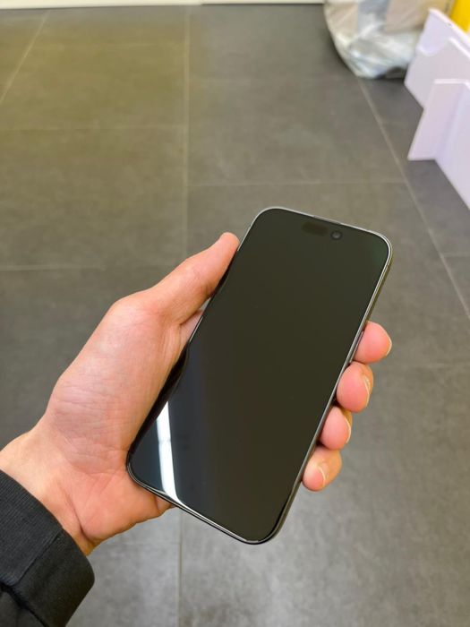 iPhone 15 pro 256GB