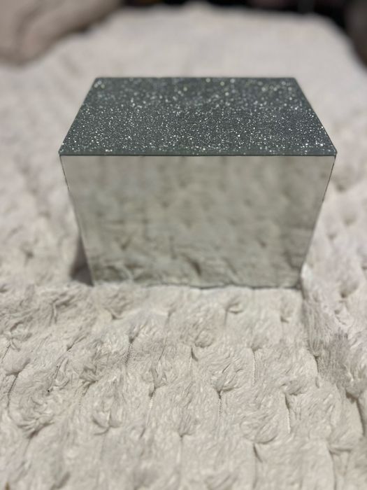 Блестяща кутия за бижута