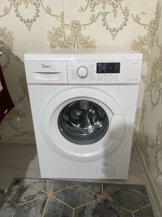 Стиральная машина новая
