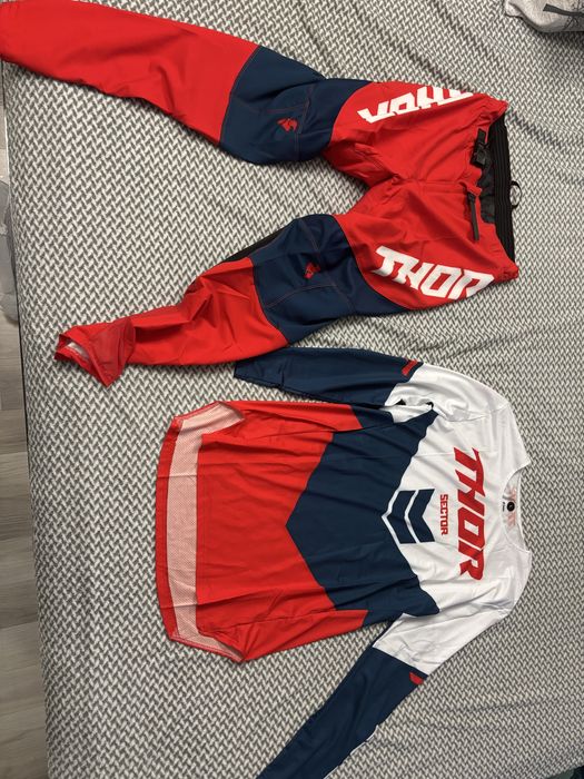 Екипи за моторкрос