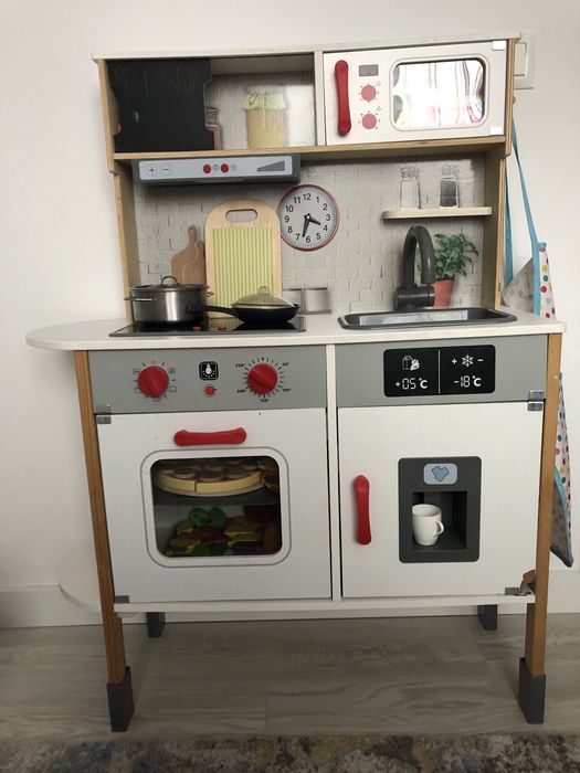 Bucatarie Lidl cu accesorii