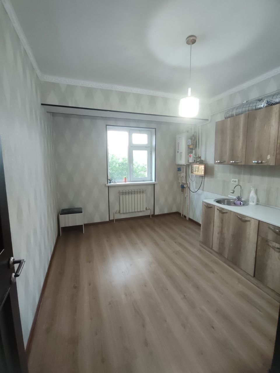СРОЧНО СОТИЛАДИ 9 худуд 2/1/7 55м²