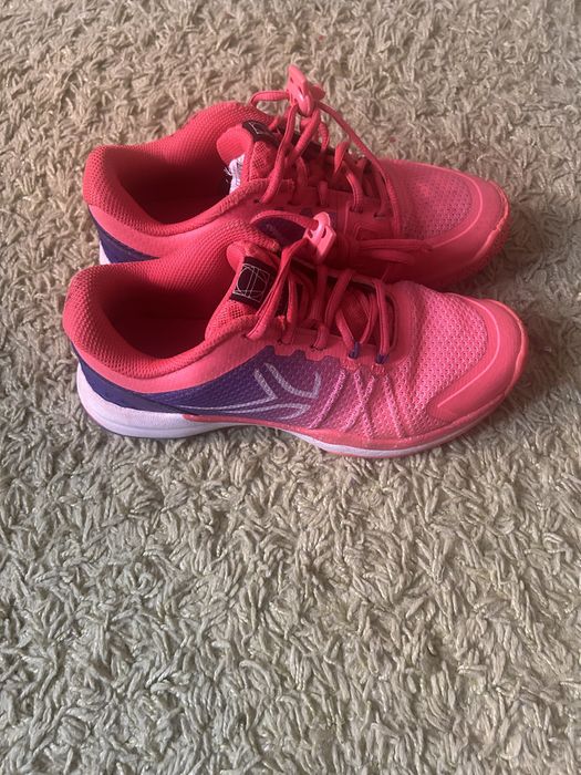 Детски маратонки за тенус