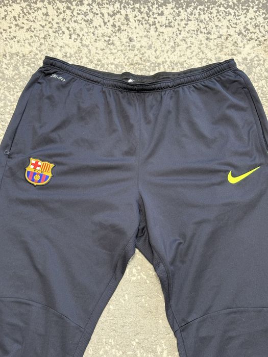 Pantaloni nike barca