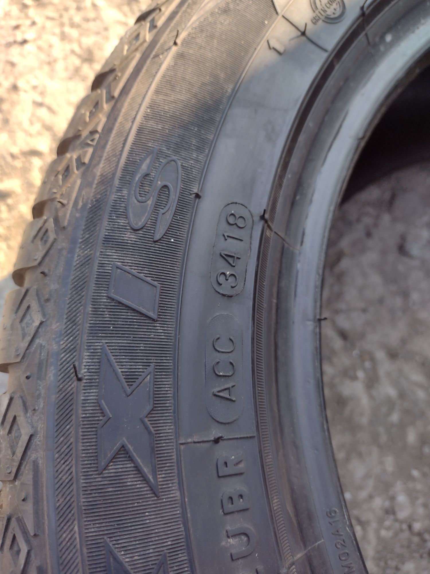 Почти нови 4бр.205/55/15 Maxxis A/S dot3418