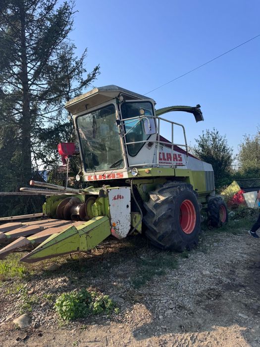 Claas Jaguar 690