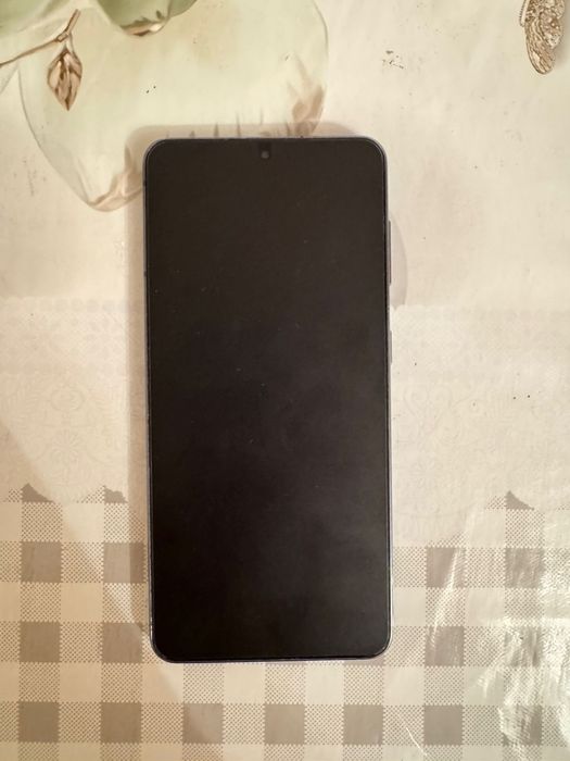 Продам Samsung S21 5G
