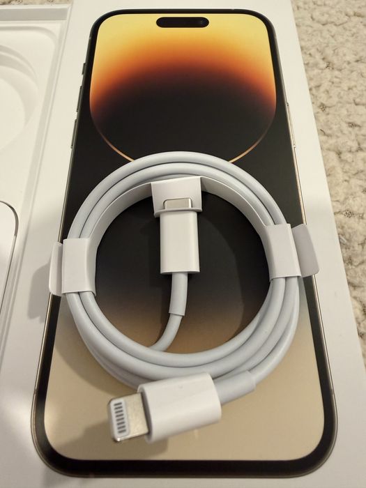 Vand Cablu Iphone tip C cu iesire lightning