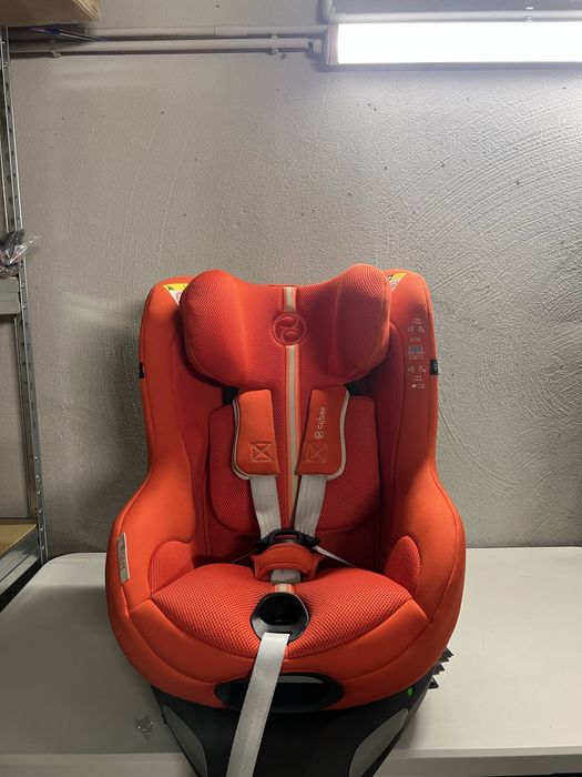 Cybex Gold Sirona Чисто Ново
