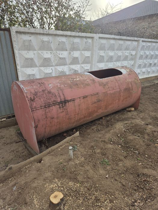 Продам емкость под воду