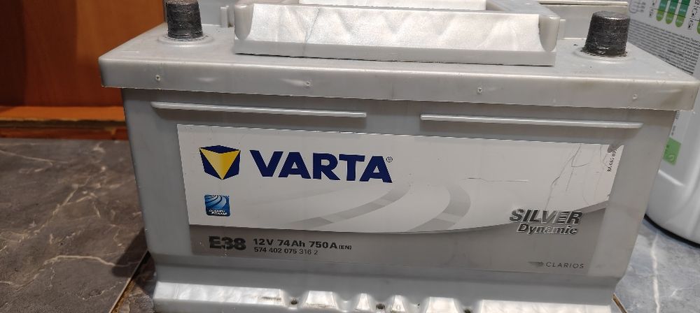 Аккумулятор варта 74 Ah 750 A