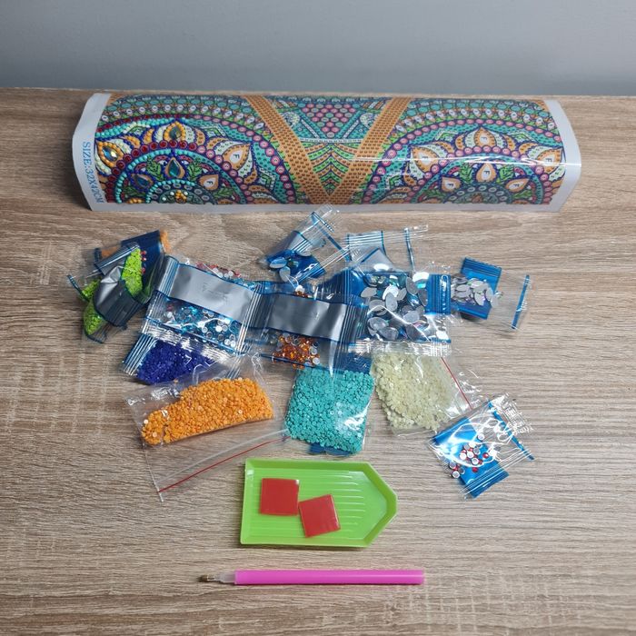 Комплект за диамантено рисуване на марката AVEC.