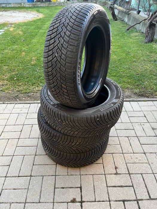 Vand 4 anvelope 205/55 R16 Pirelli iarna All season