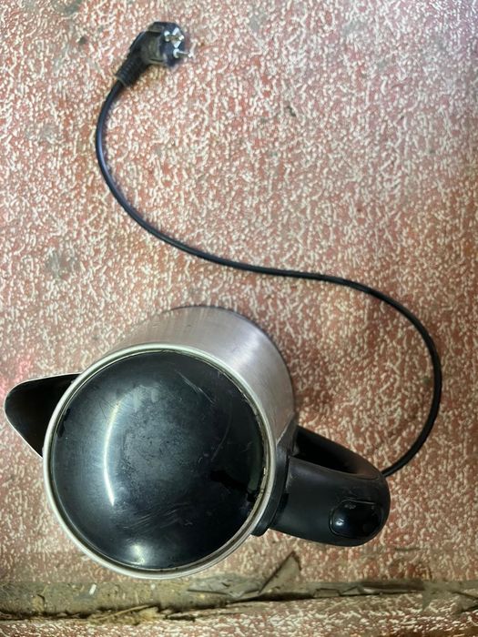 Продам чайники электрические