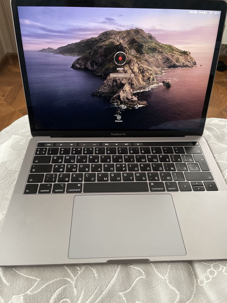 Apple Macbook pro 13