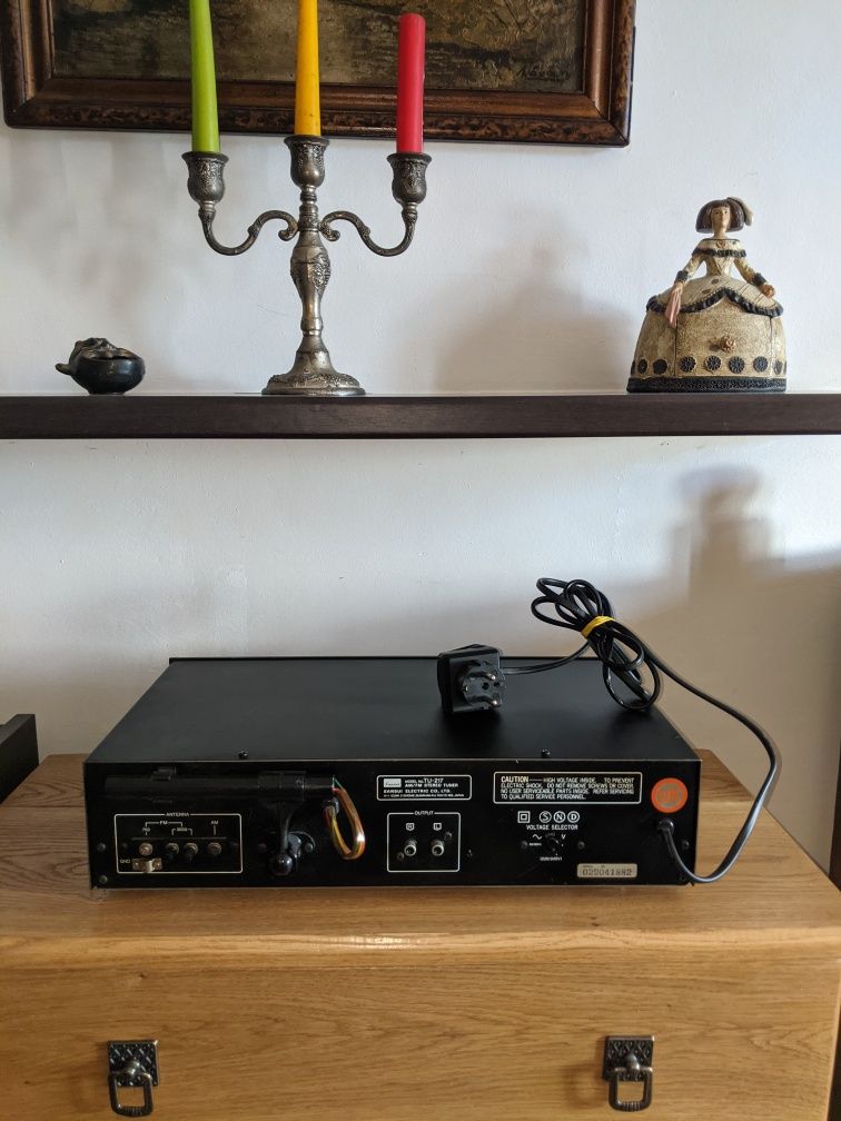 Tuner Sansui TU 217