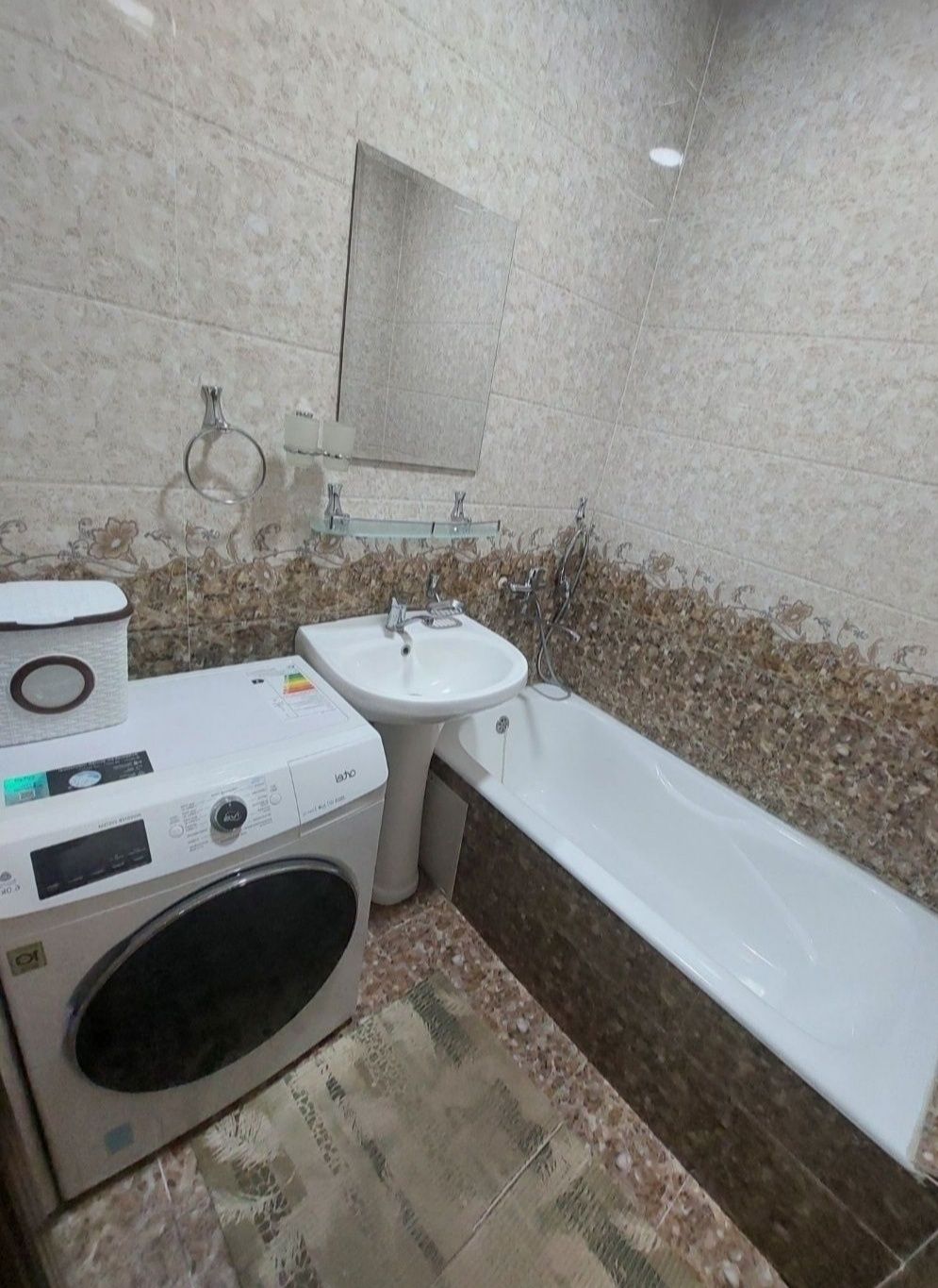 Arenda Novza  2 xona  kvartira beriladi