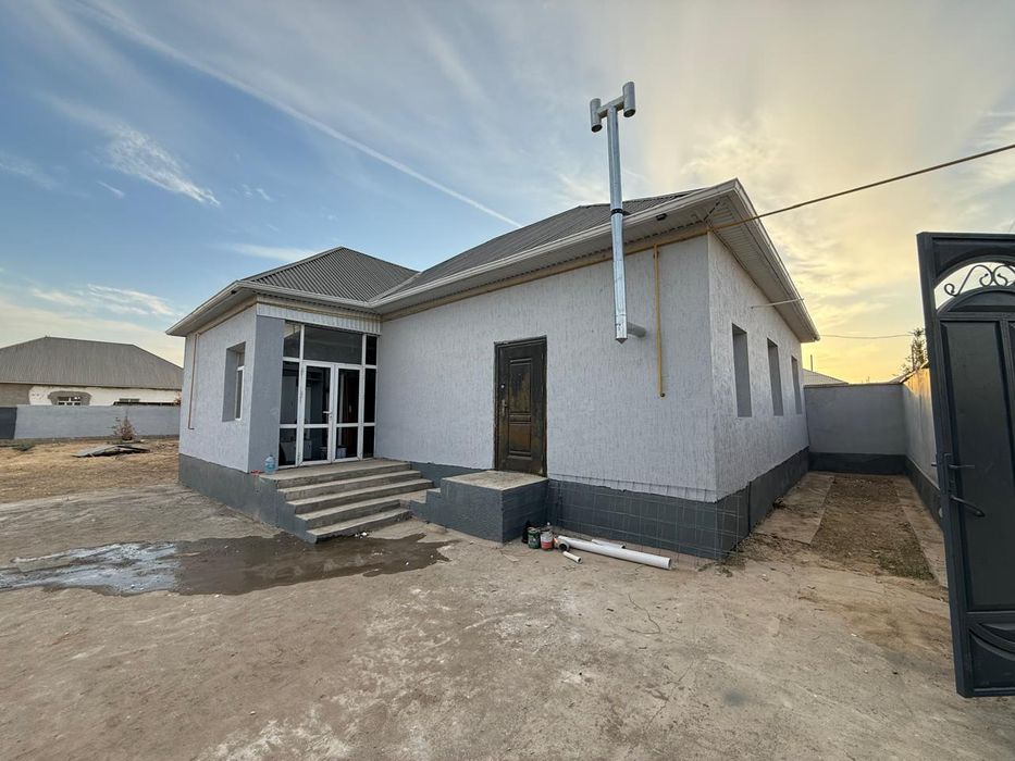 Продам Дом 5 комнат