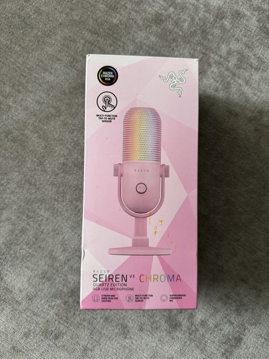 Microfon Gaming Razer Seiren V3 Chroma Quartz Edition RGB