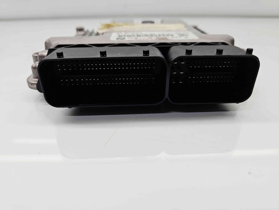 Calculator motor ECU  Bmw 5 (F10) [Fabr 2011-2016] DDE 8573257 2.0 N47