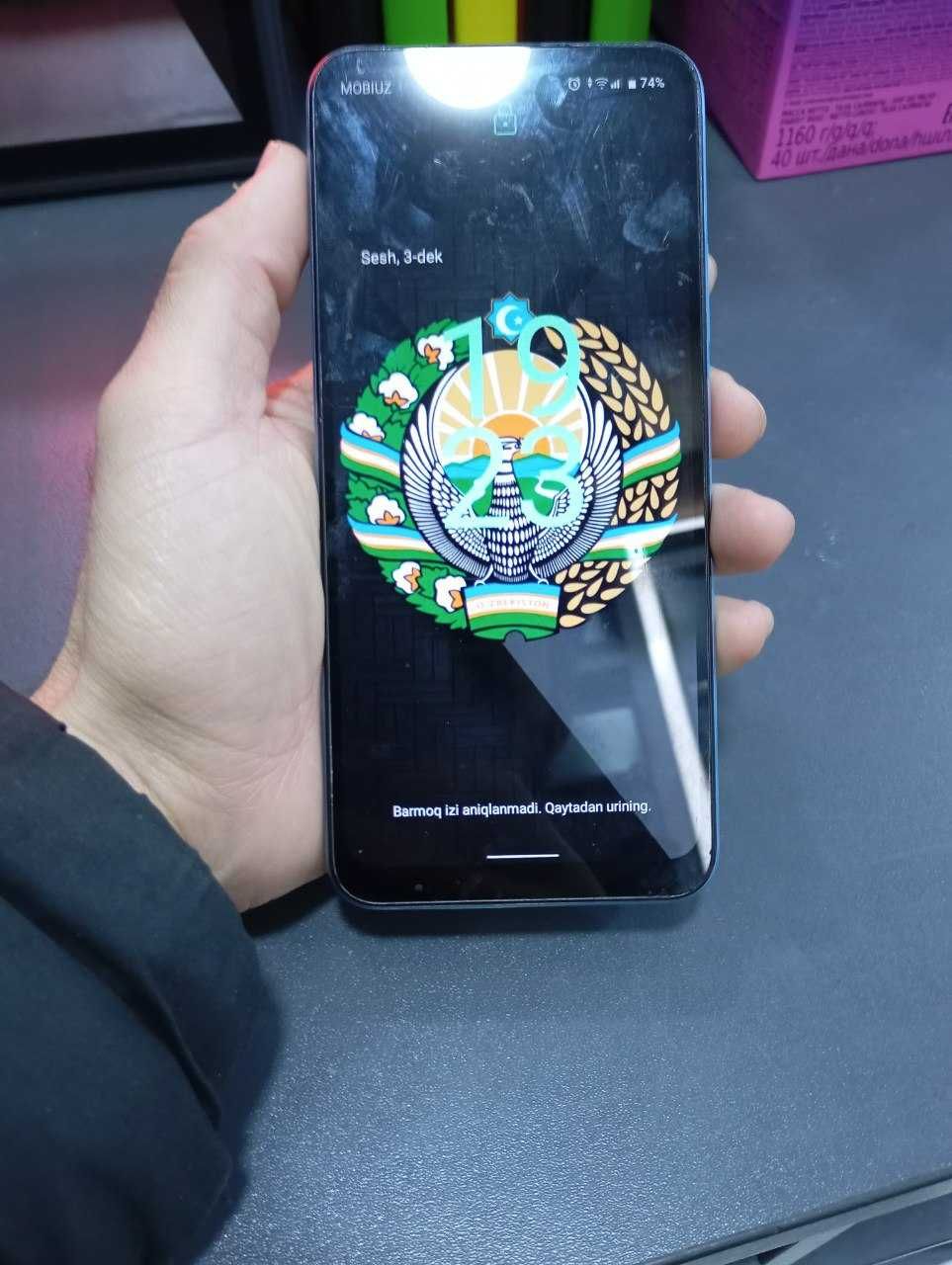 realmeC30 red mi