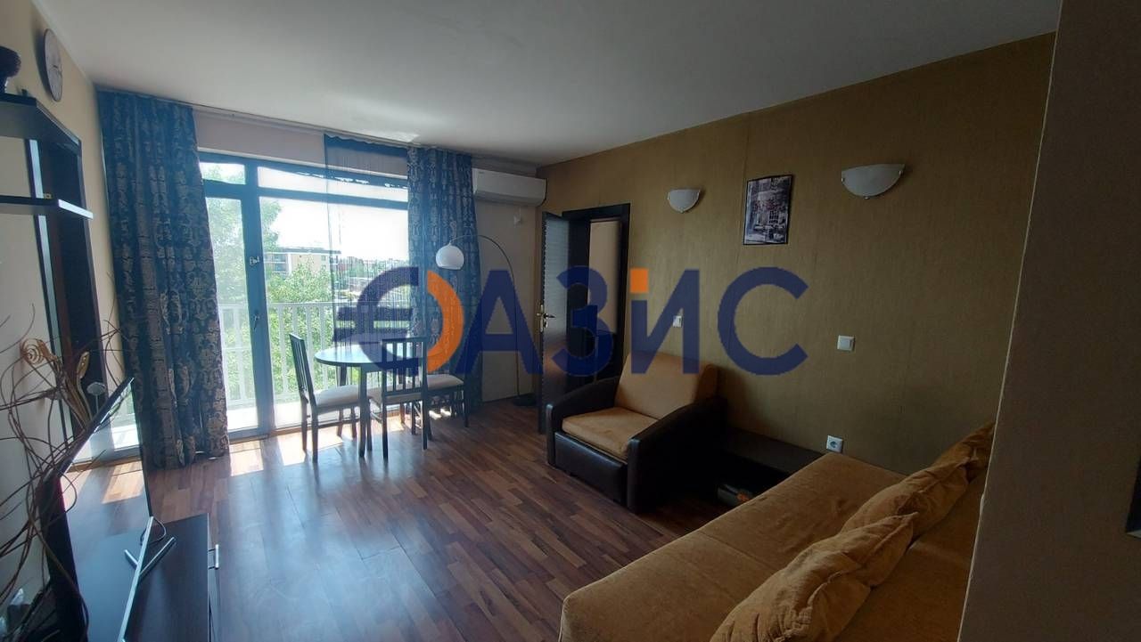 Продава се Тристаен апартамент в к.к. Слънчев бряг - 99 кв.м за 910 €/кв.м - Снимка #3