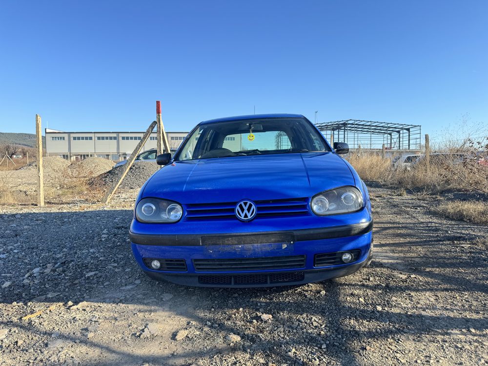 Голф 4 1.6 на части / Vw golf 4 1.6 i на части