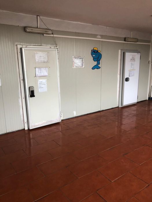 Inchiriez depozit in orasul Constanta central