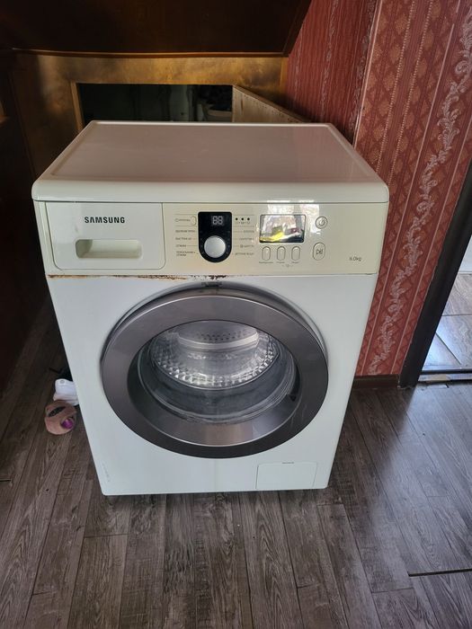 Стиральная машина