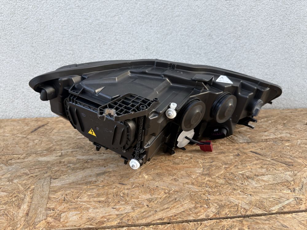 Far stanga Audi A6 C7 4G Xenon Adaptiv + LED 2011-2014 Original NOU