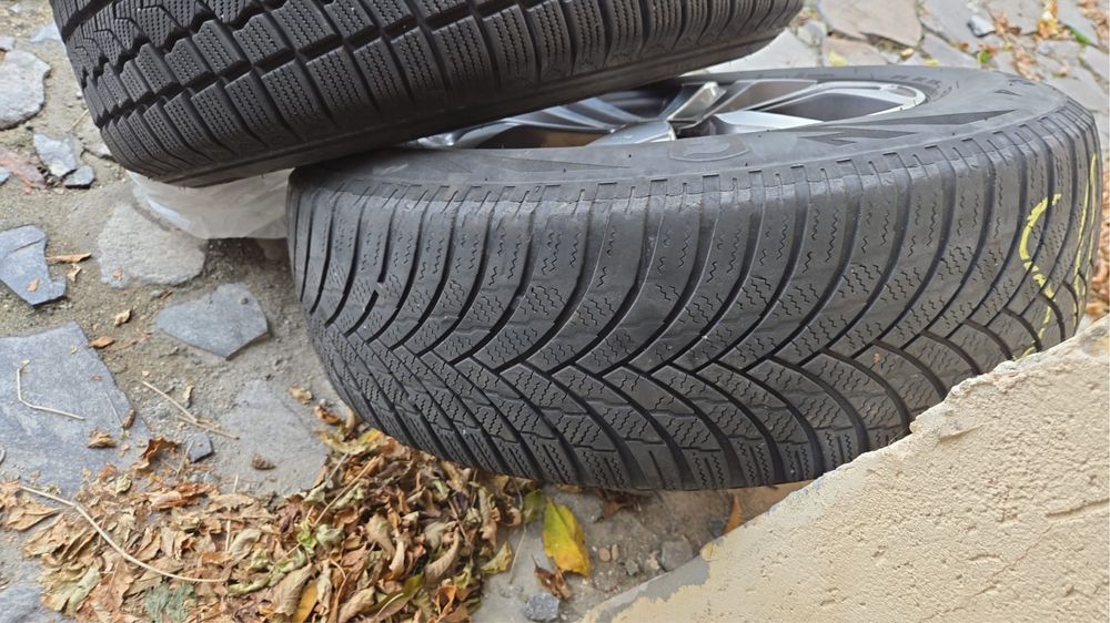 Jante 17 si cauciucuri 235/65/R17 de iarna mercedes glc