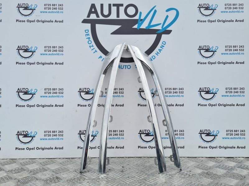 Ornament trim crom stanga dreapta Opel Astra K