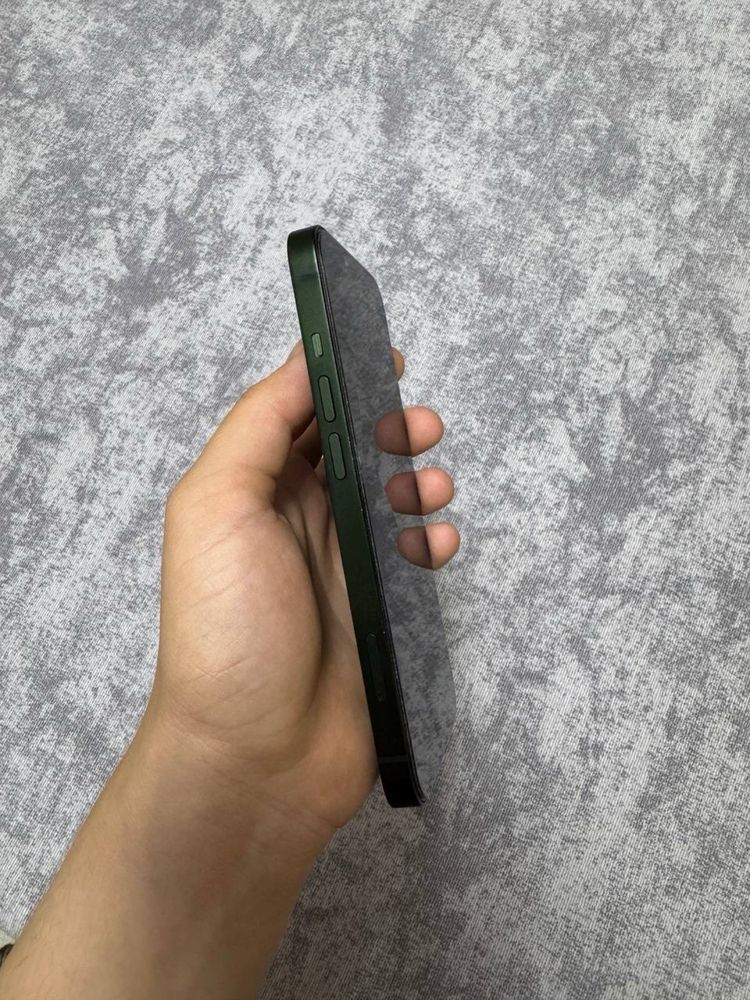 Продам 13 iphone не дорого, всё своё, iphone 13 sotaman
