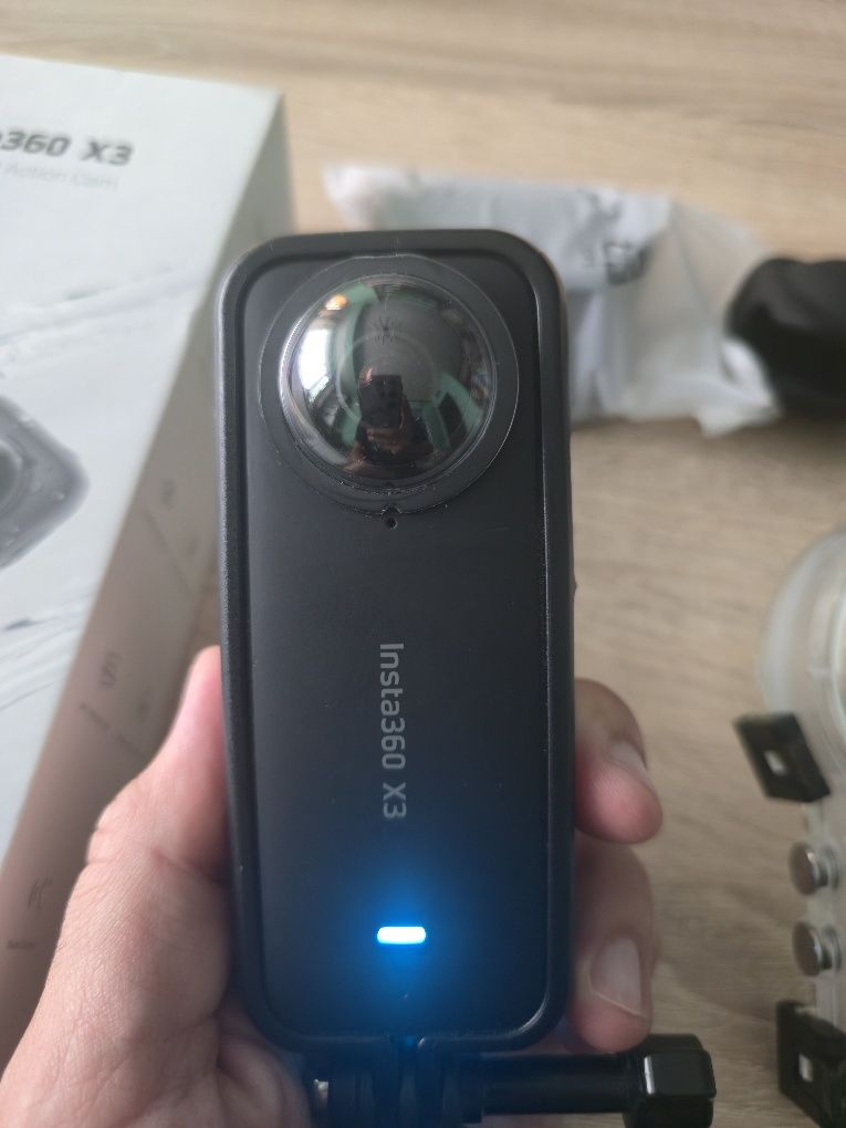 Camera Insta360 x3 perfecta stare + accesorii