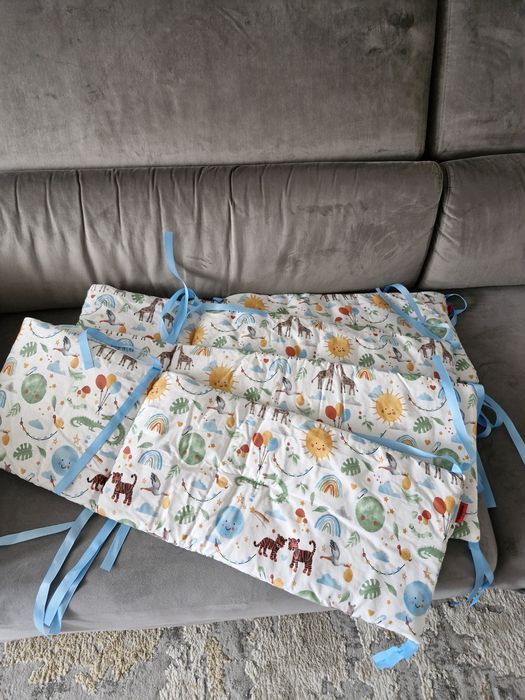 Baby nest + cearșaf /laterale pătuț