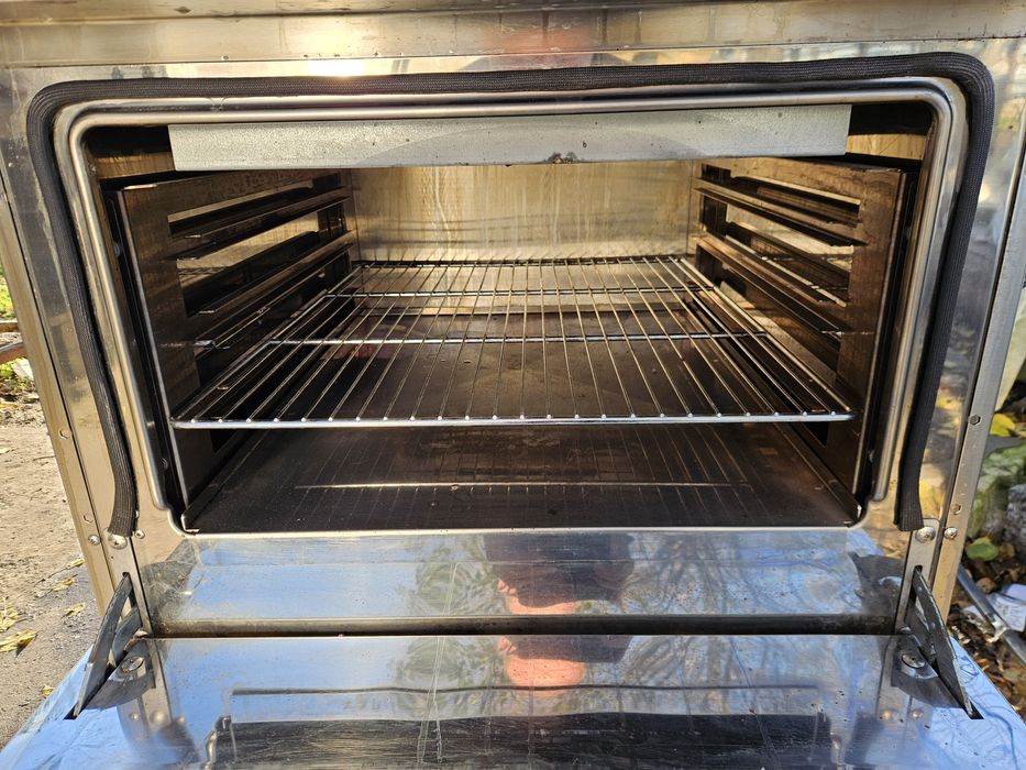 Фурна Печка на ток професионалена трифазна  18kw.