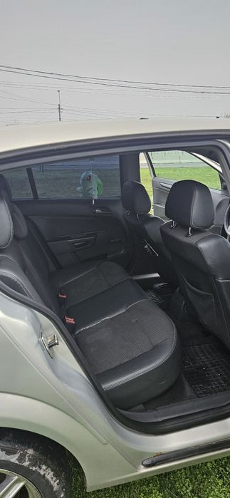 Opel Astra H 1.6 Benzina + GPL