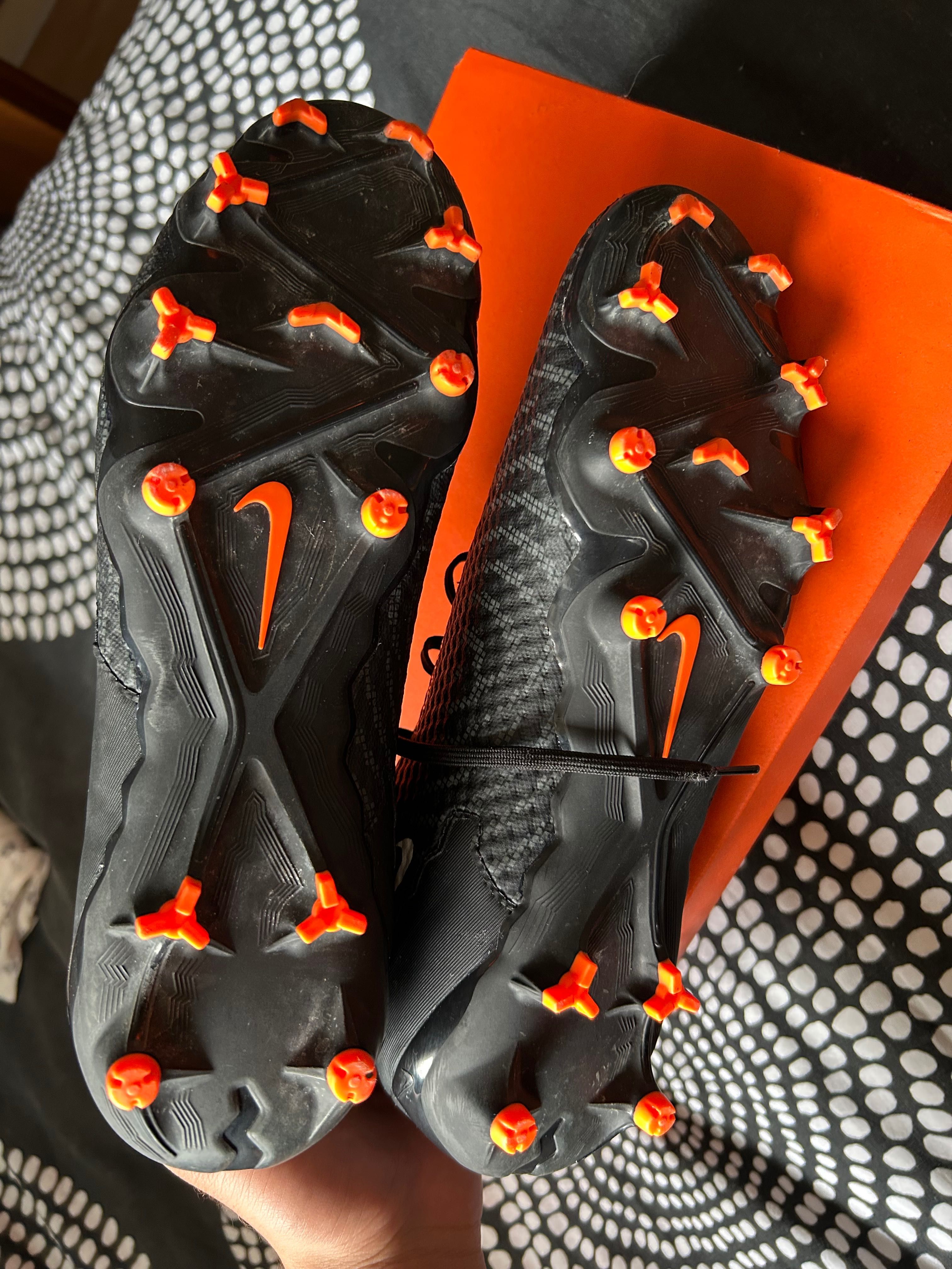 Бутонки Nike phantom