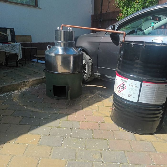 Avem  cazane de tuica din  inox din  cupru alimentar orice marime si g